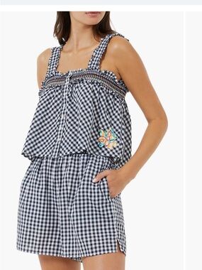 NWT French connection women’s Gingham Smocked Tank 100% cotton size small
